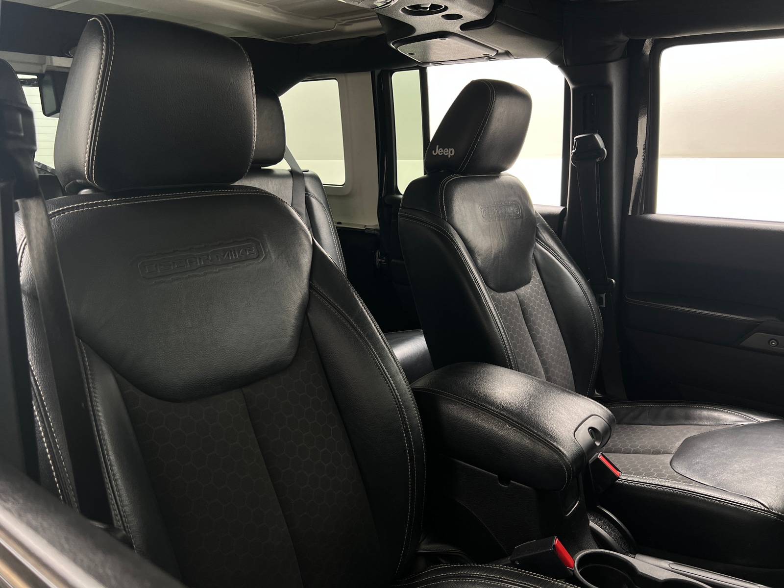 Thumbnail: 2016 Jeep Wrangler - 2