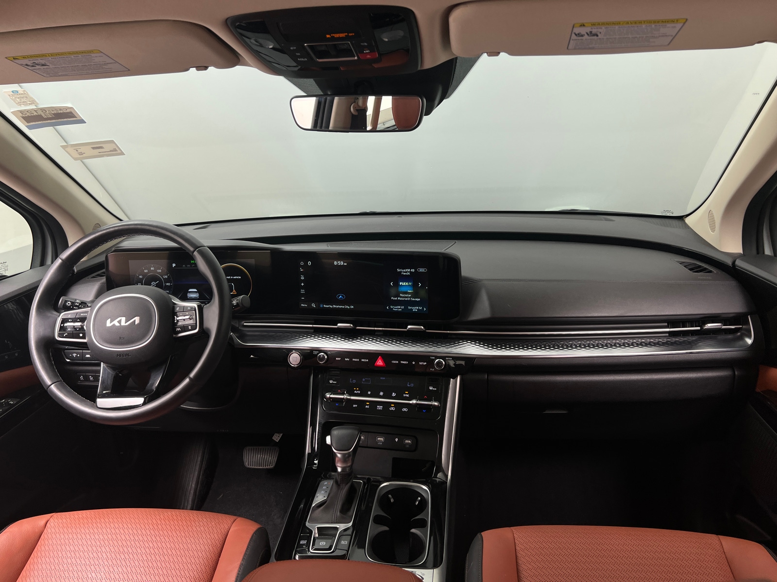 Thumbnail: 2023 Kia Carnival - 2