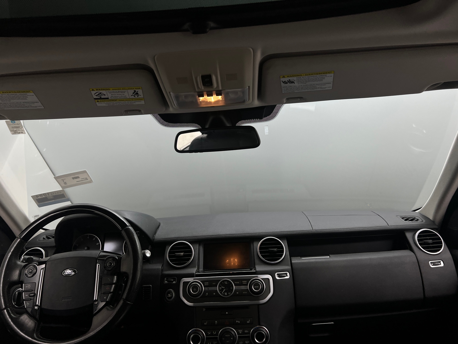 Thumbnail: 2016 Land Rover LR4 - 2