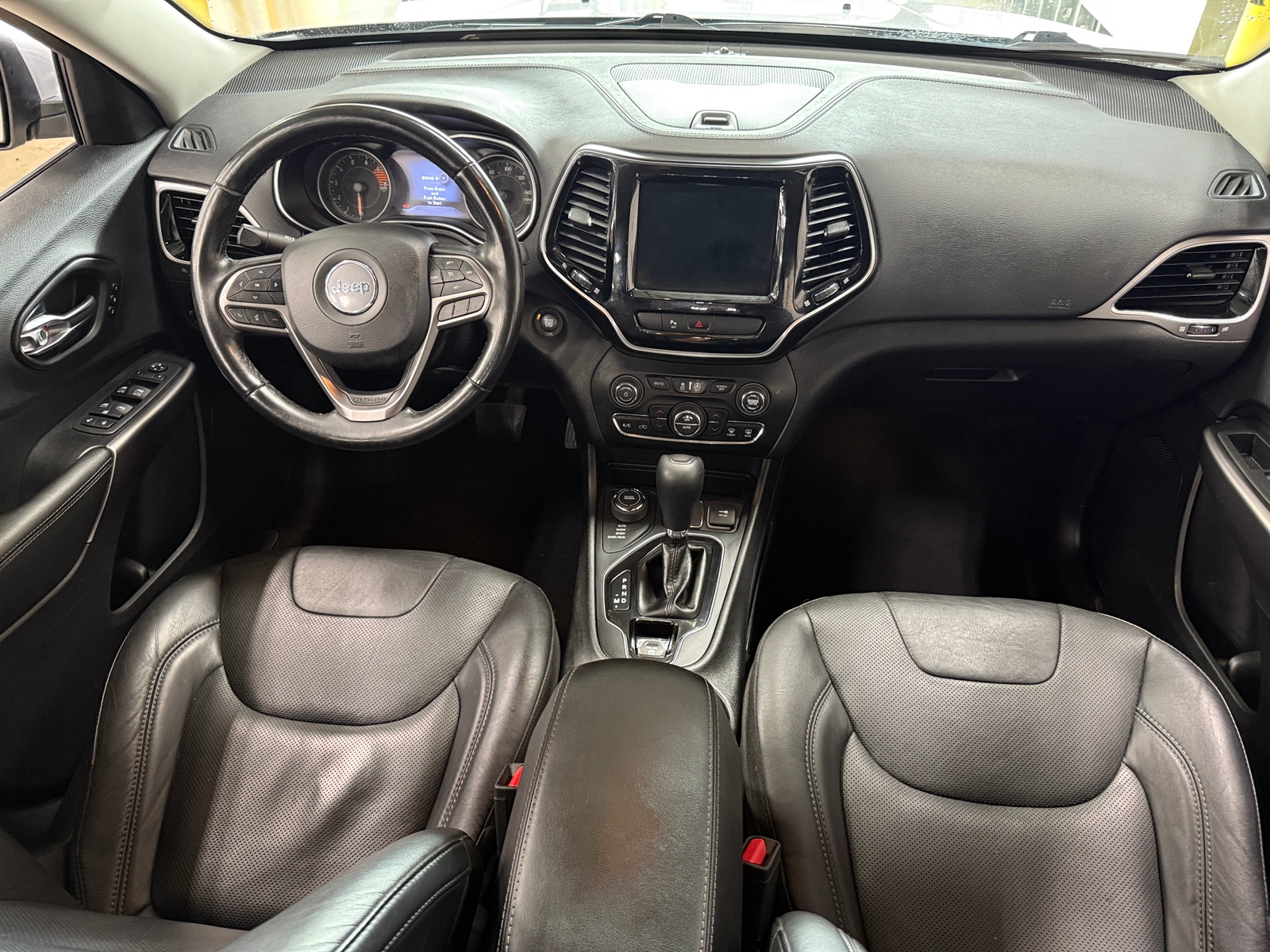 Thumbnail: 2019 Jeep Cherokee - 2