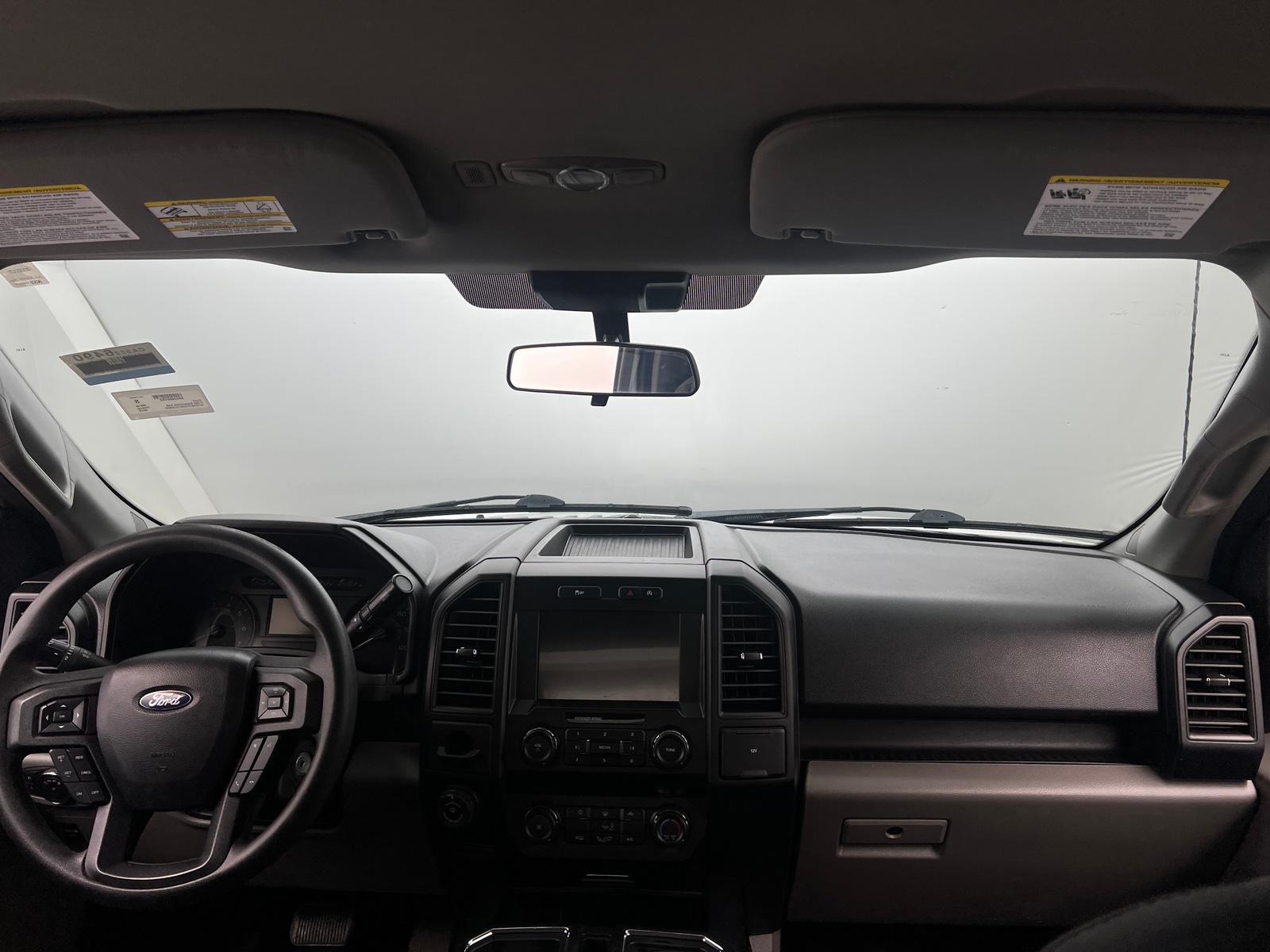 Thumbnail: 2019 Ford Econoline - 3