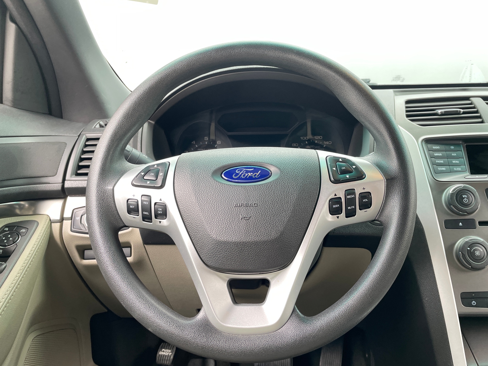 Thumbnail: 2013 Ford Explorer - 5
