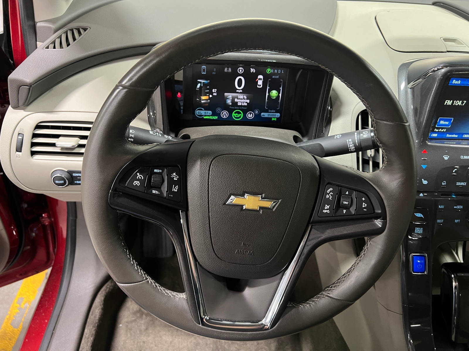 Thumbnail: 2013 Chevrolet Volt - 5