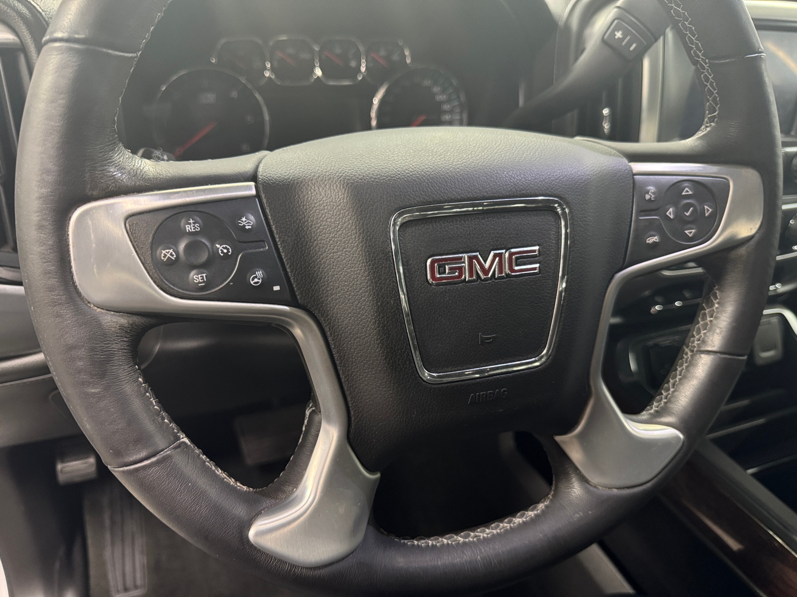 Thumbnail: 2018 GMC Sierra 1500 - 4