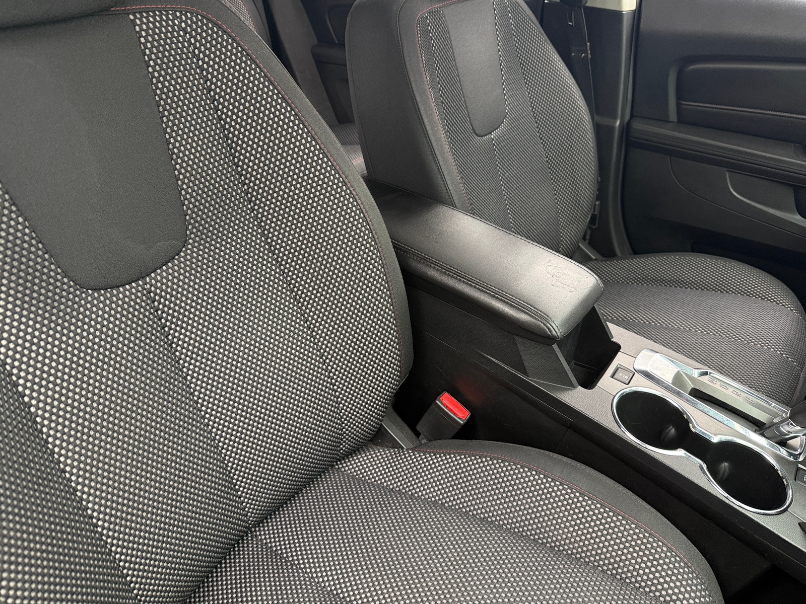 Thumbnail: 2017 GMC Terrain - 2