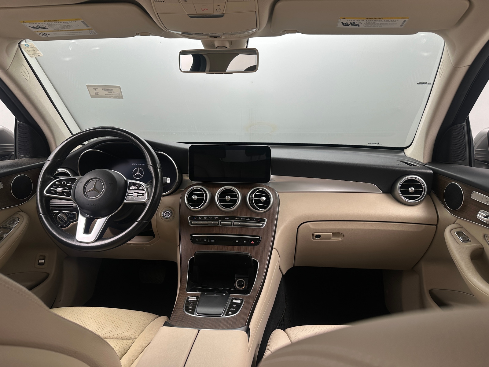 Thumbnail: 2020 Mercedes-Benz GLC - 2