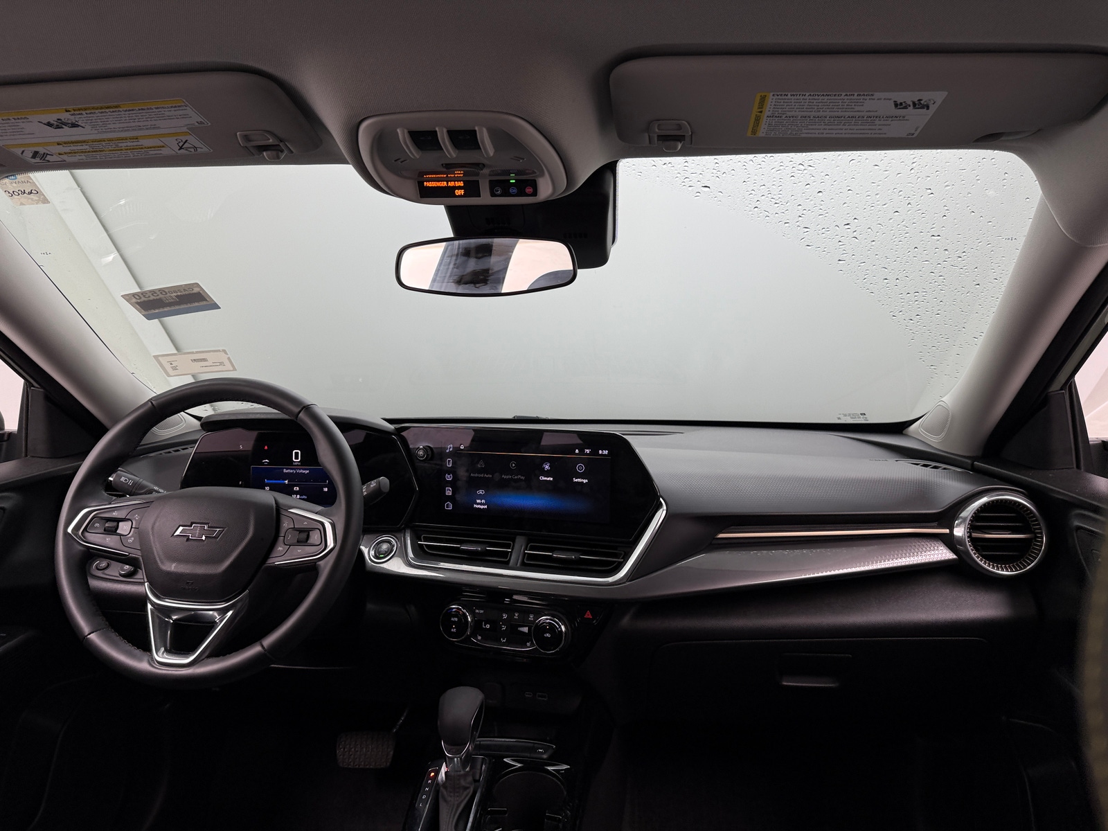Thumbnail: 2024 Chevrolet Trax - 3