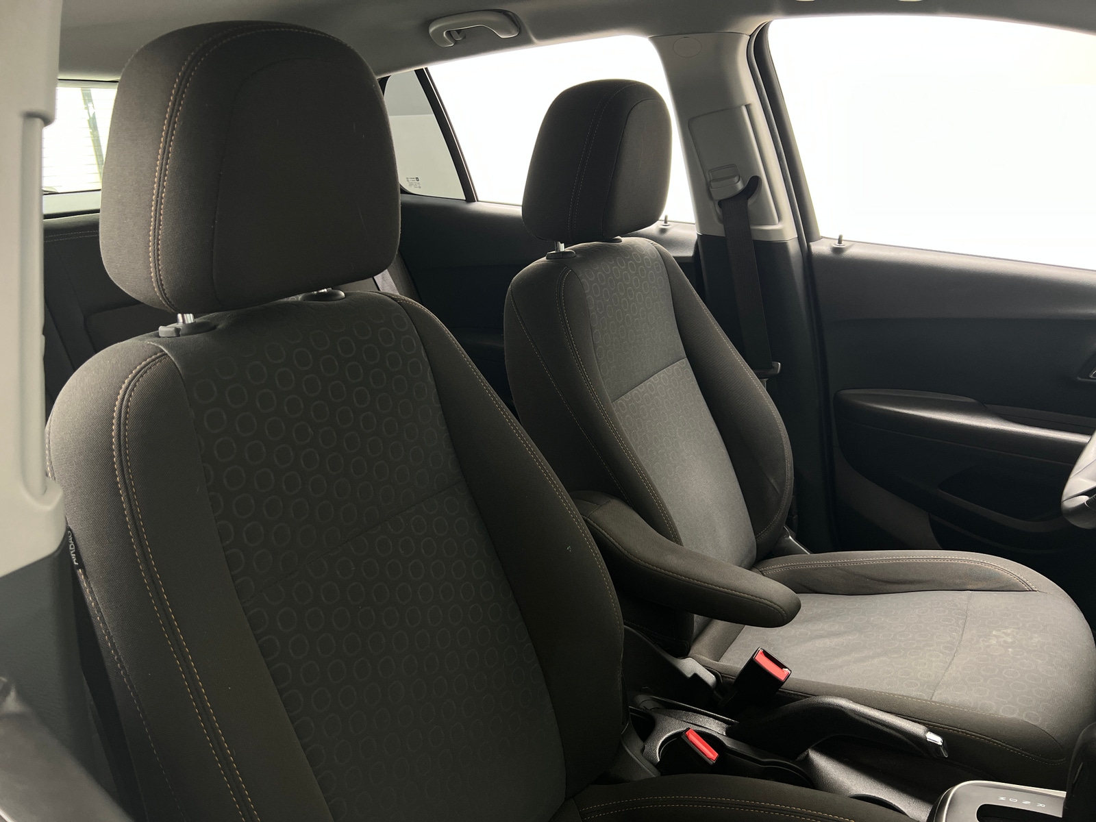 Thumbnail: 2018 Chevrolet Trax - 2