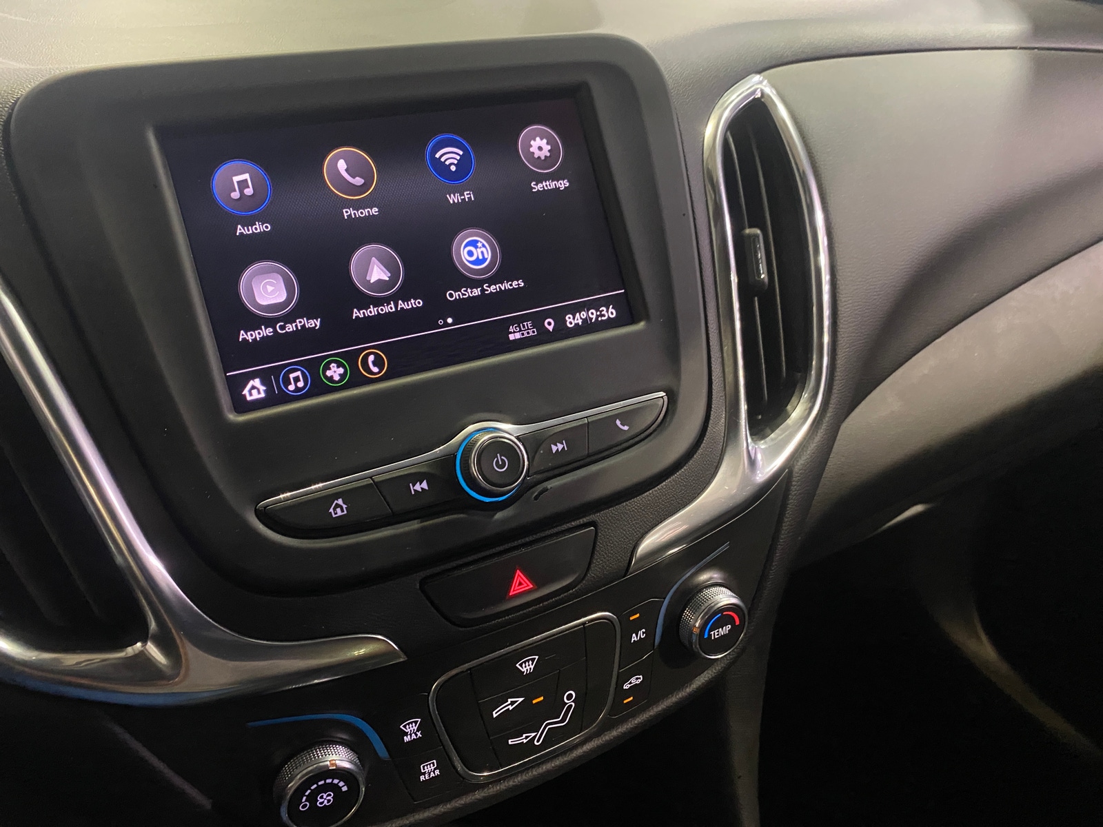 Thumbnail: 2021 Chevrolet Equinox - 4