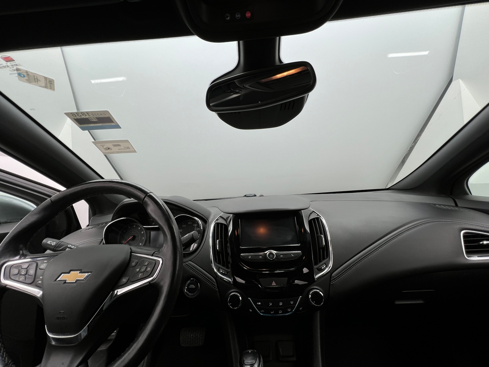 Thumbnail: 2018 Chevrolet Cruze - 2