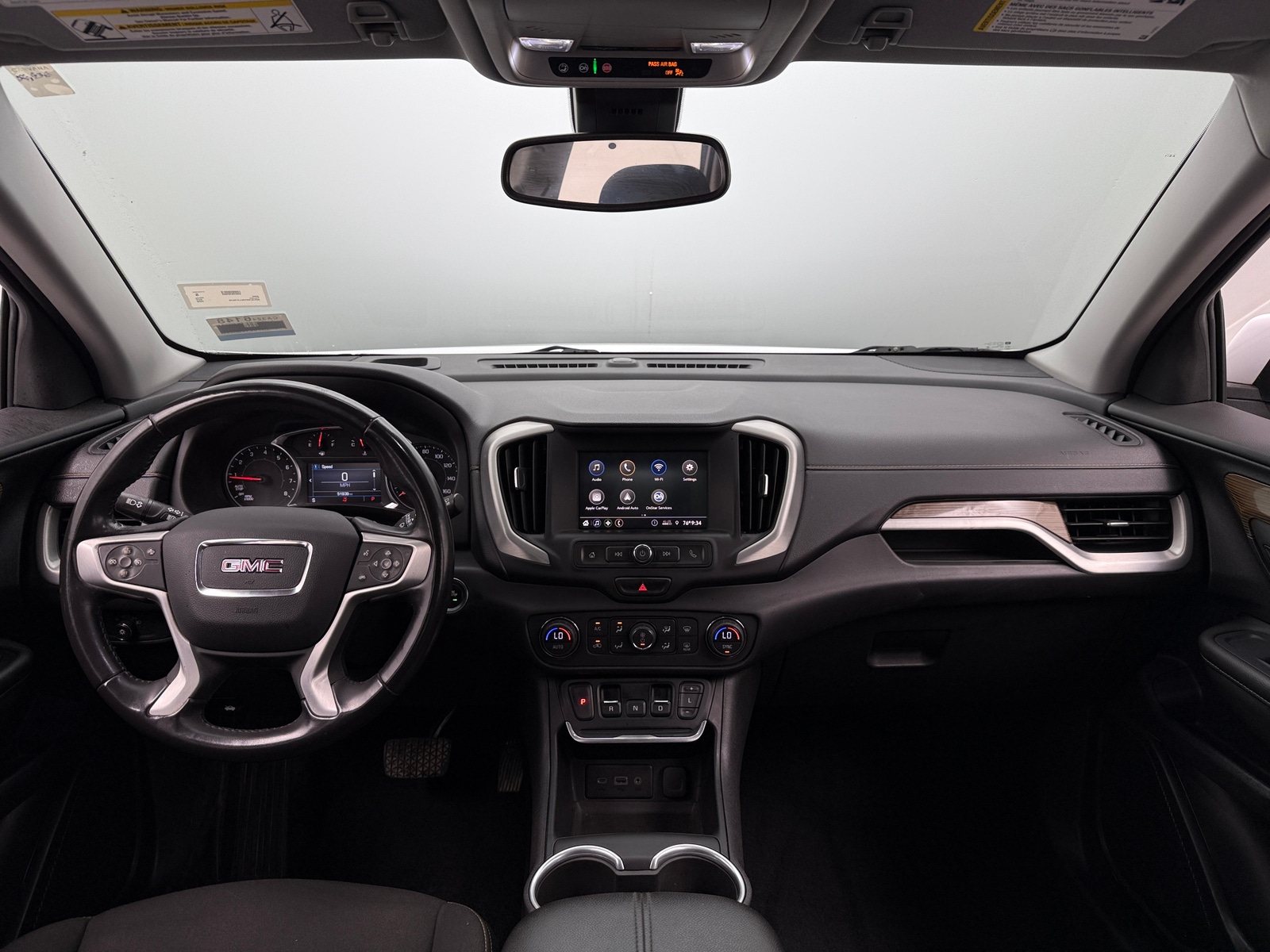 Thumbnail: 2020 GMC Terrain - 3