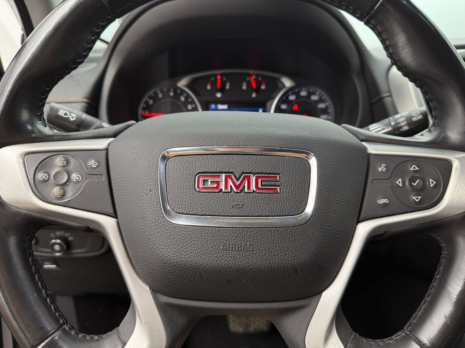 Thumbnail: 2020 GMC Terrain - 5
