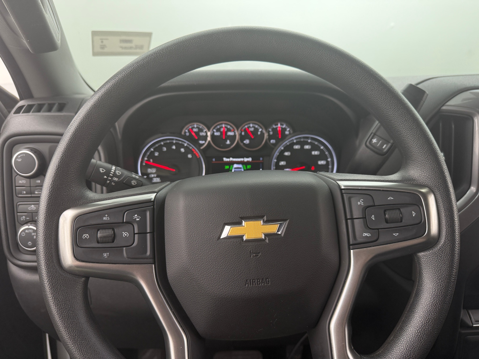 Thumbnail: 2021 Chevrolet Silverado 1500 - 5