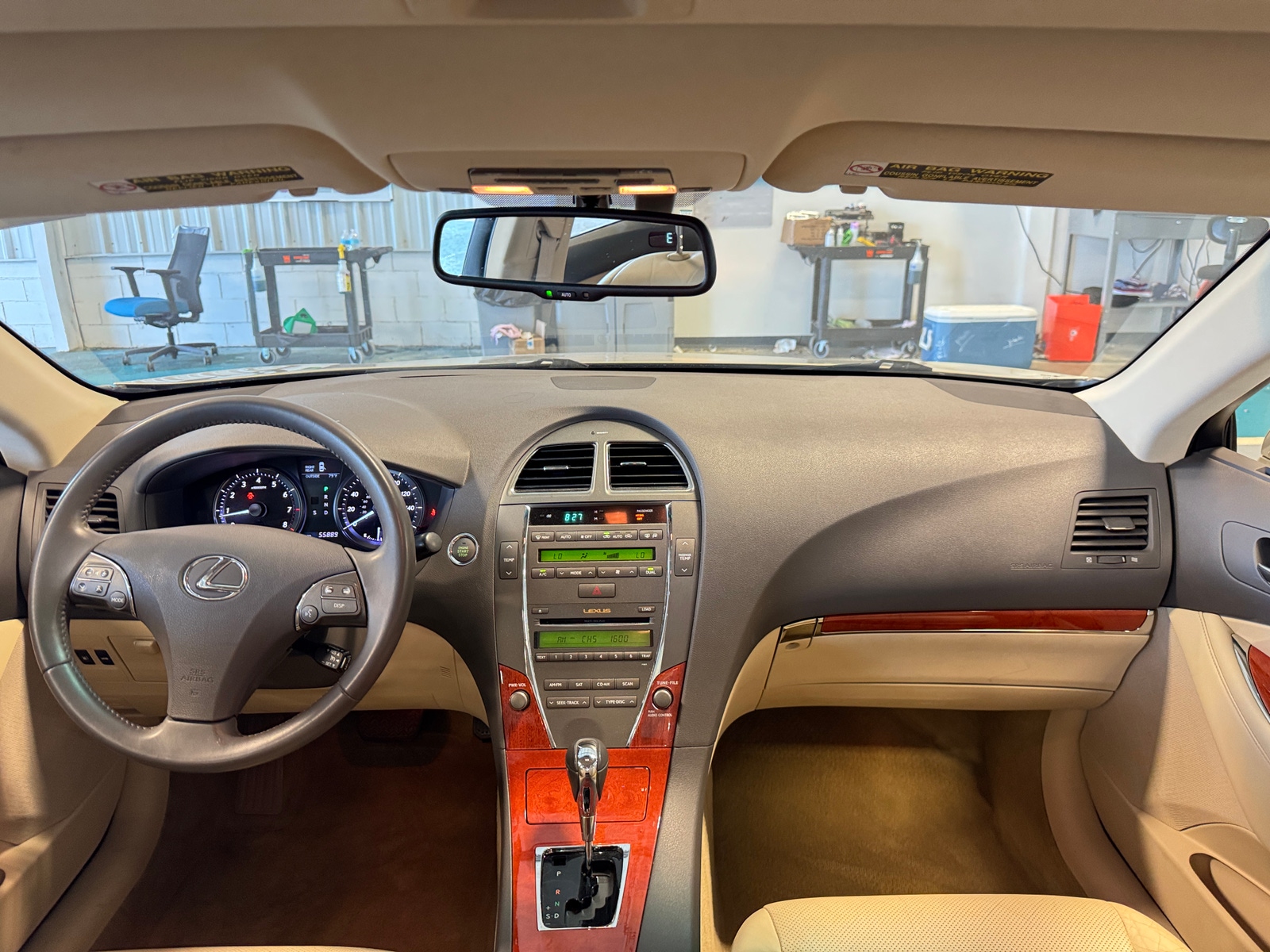 Thumbnail: 2010 Lexus ES - 2