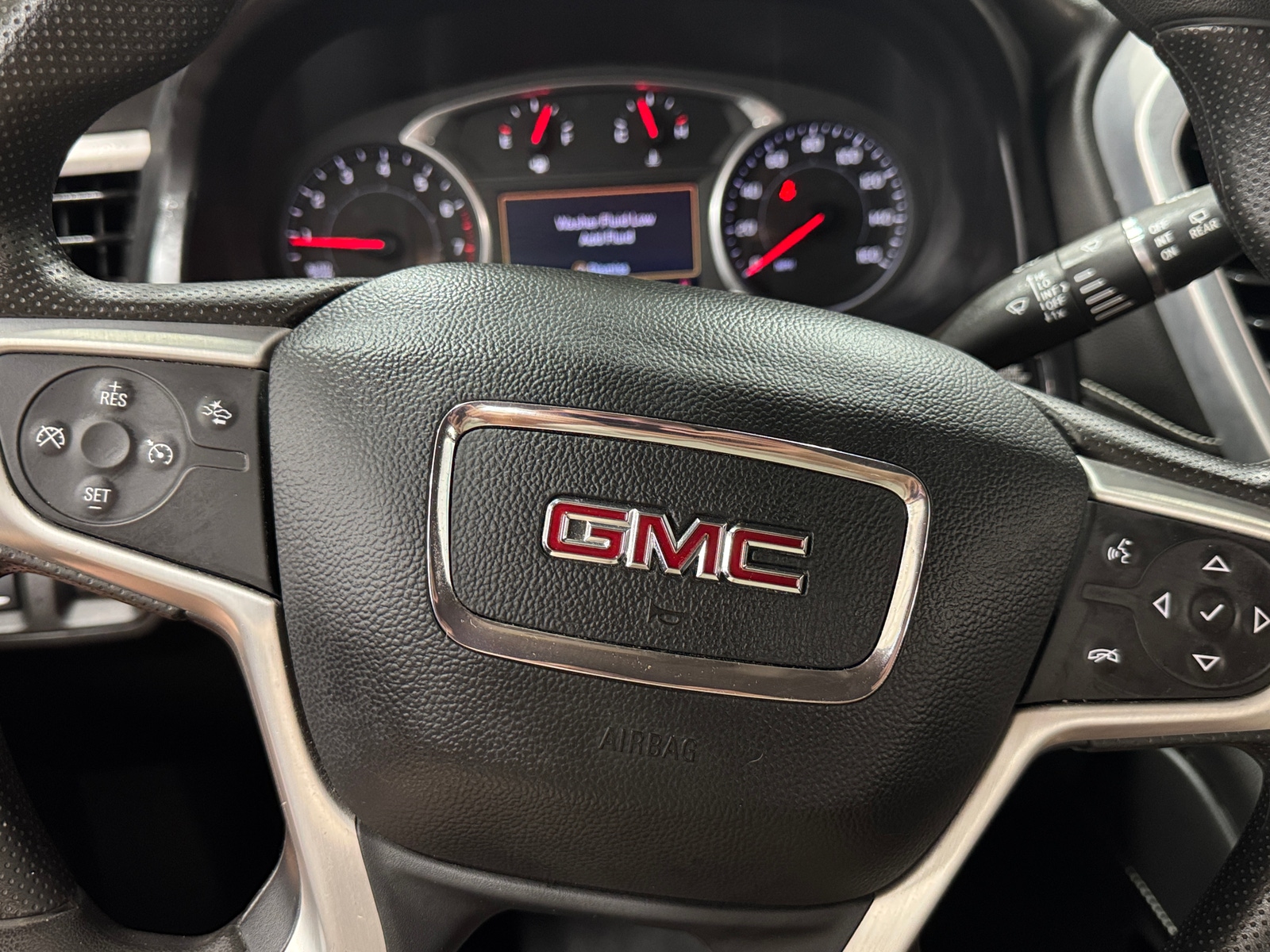 Thumbnail: 2022 GMC Acadia - 5