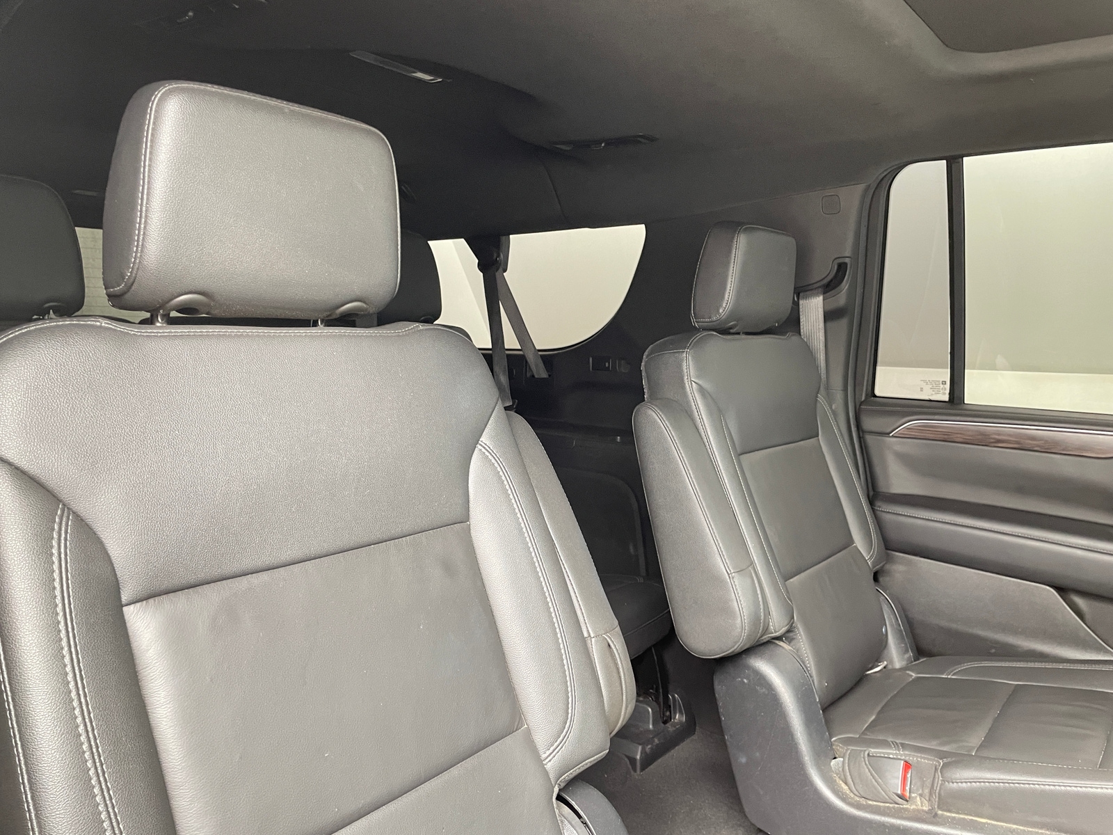 Thumbnail: 2021 Chevrolet Suburban - 5