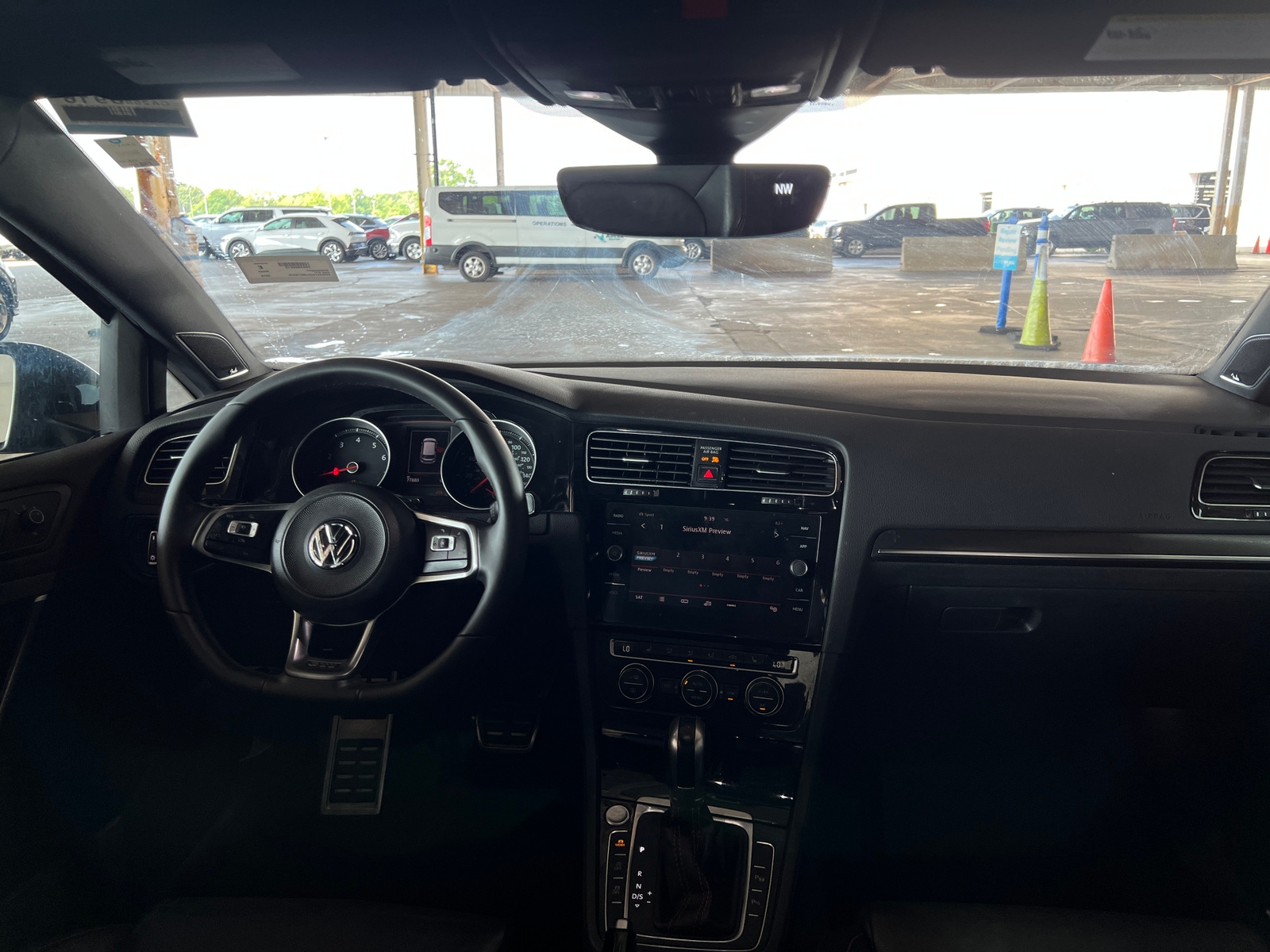 Thumbnail: 2018 Volkswagen Golf - 2