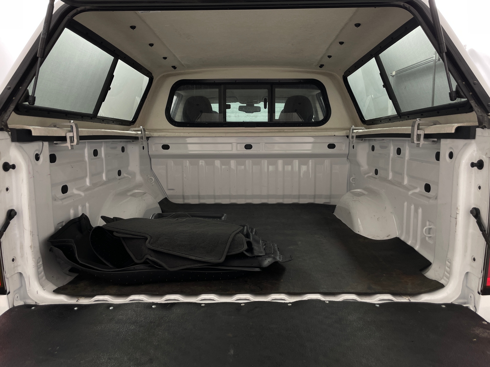Thumbnail: 2022 Chevrolet Colorado - 6