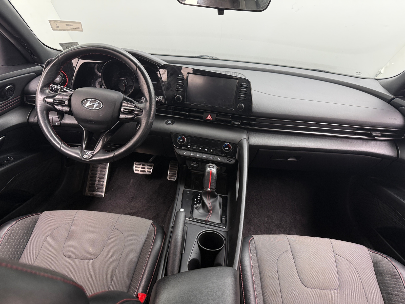 Thumbnail: 2022 Hyundai Elantra - 2