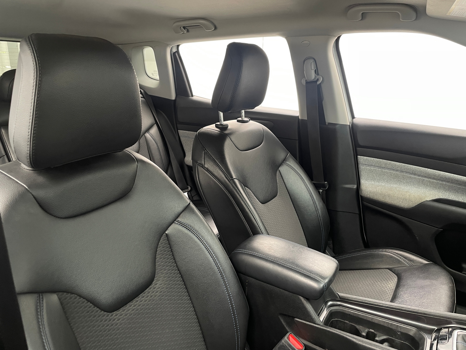 Thumbnail: 2022 Jeep Compass - 2