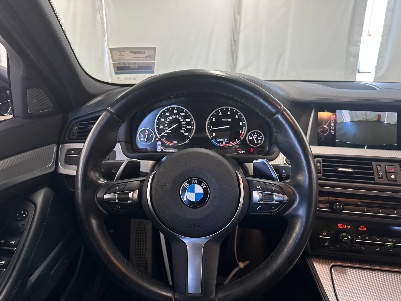Thumbnail: 2015 BMW 5 Series - 4