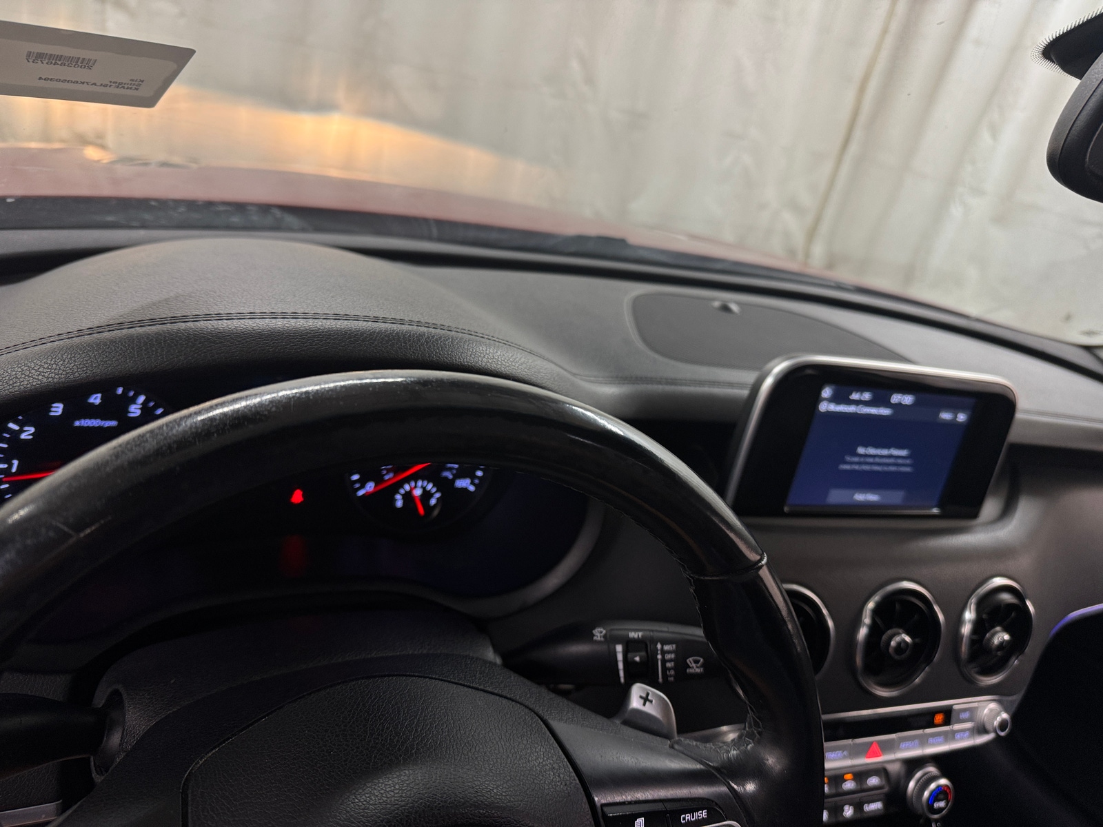 Thumbnail: 2019 Kia Stinger - 2