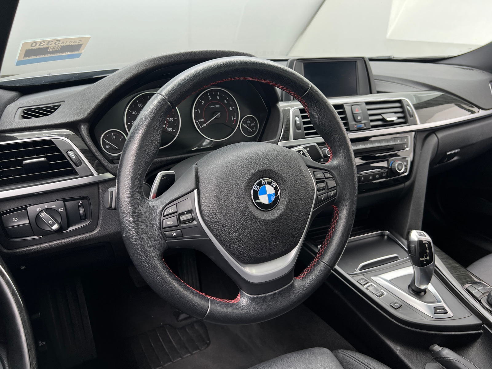 Thumbnail: 2018 BMW 3 Series - 4