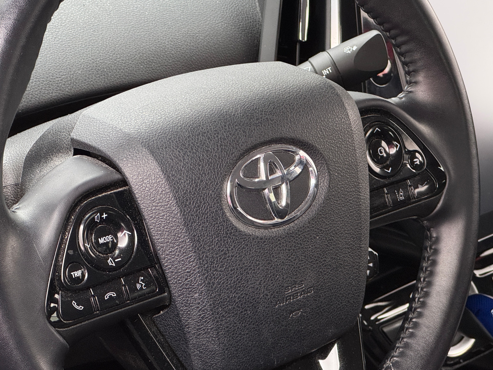 Thumbnail: 2020 Toyota Prius Prime - 4