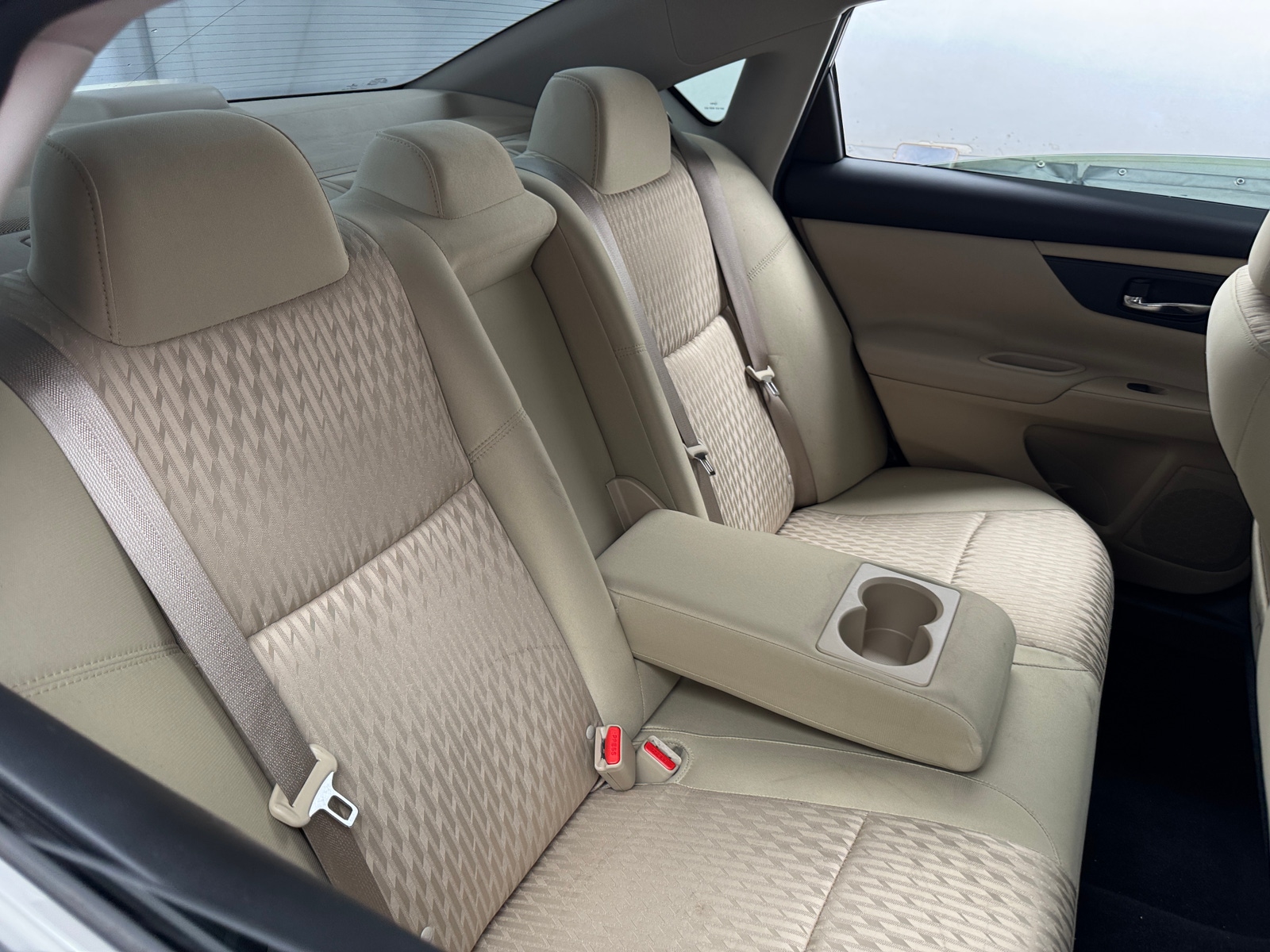 Thumbnail: 2016 Nissan Altima - 6