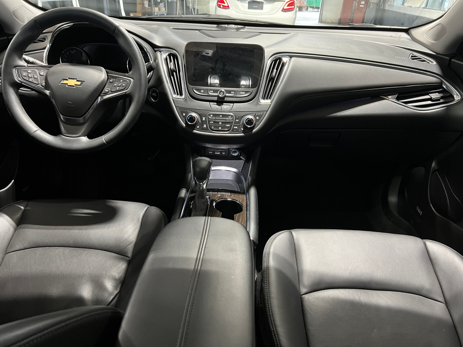 Thumbnail: 2024 Chevrolet Malibu - 2