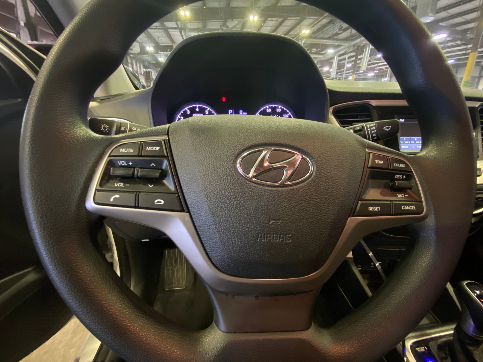 Thumbnail: 2022 Hyundai Accent - 5