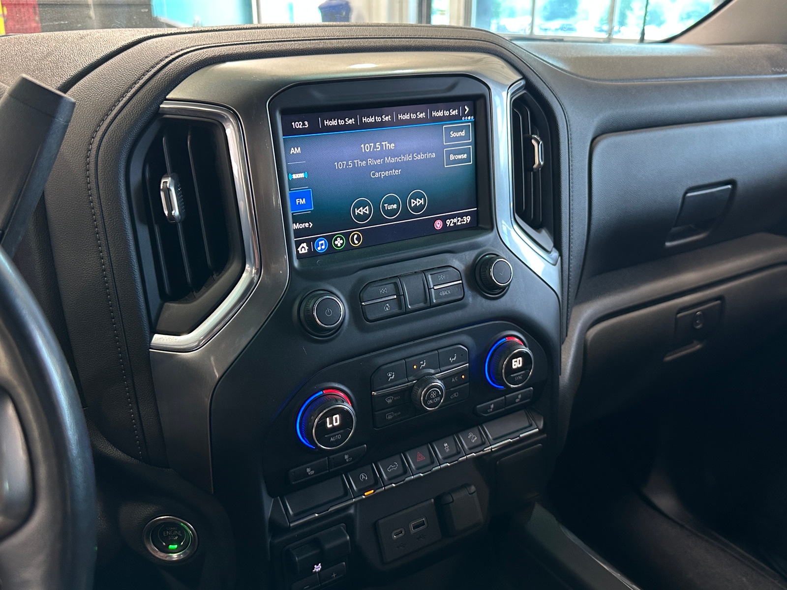 Thumbnail: 2021 Chevrolet Silverado 1500 - 4