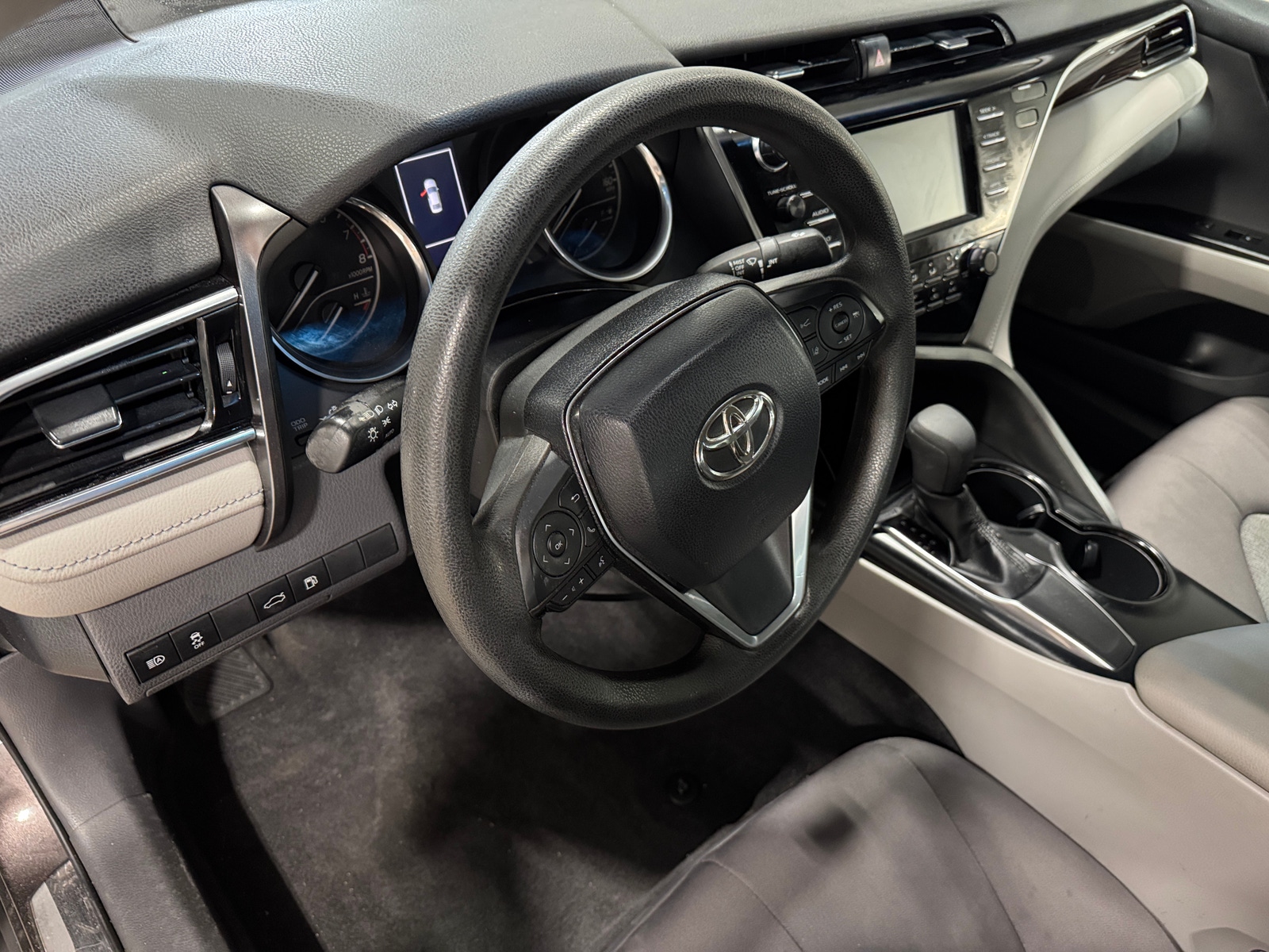Thumbnail: 2018 Toyota Camry - 3
