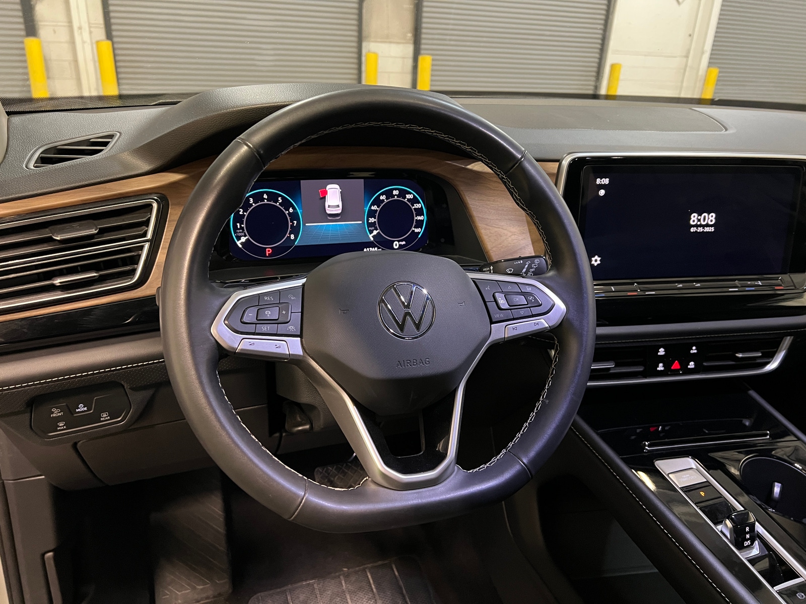 Thumbnail: 2024 Volkswagen Atlas - 5