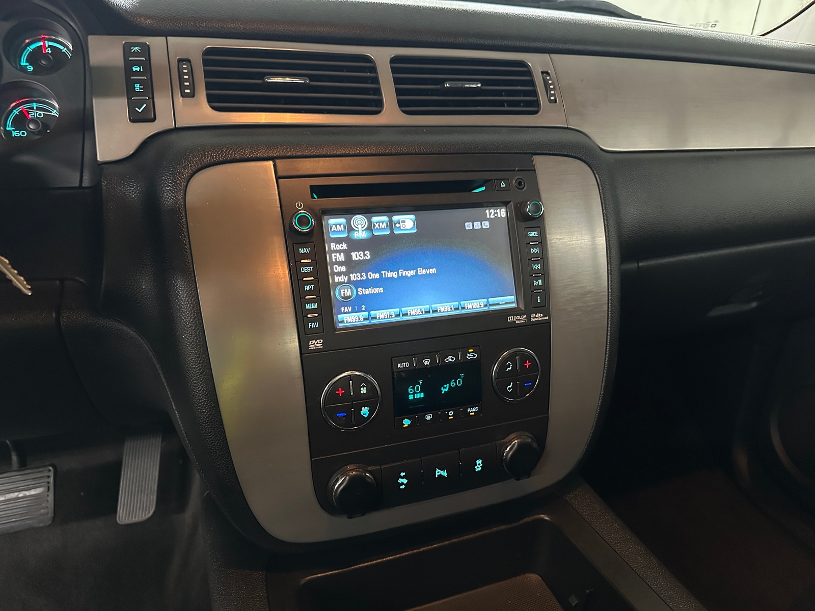 Thumbnail: 2013 Chevrolet Silverado 1500 - 3