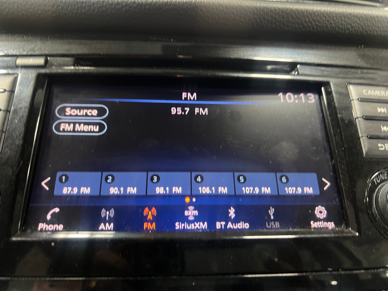 Thumbnail: 2020 Nissan Rogue Sport - 4