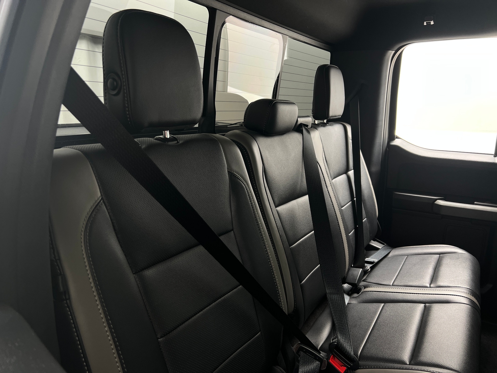 Thumbnail: 2018 Ford Econoline - 5