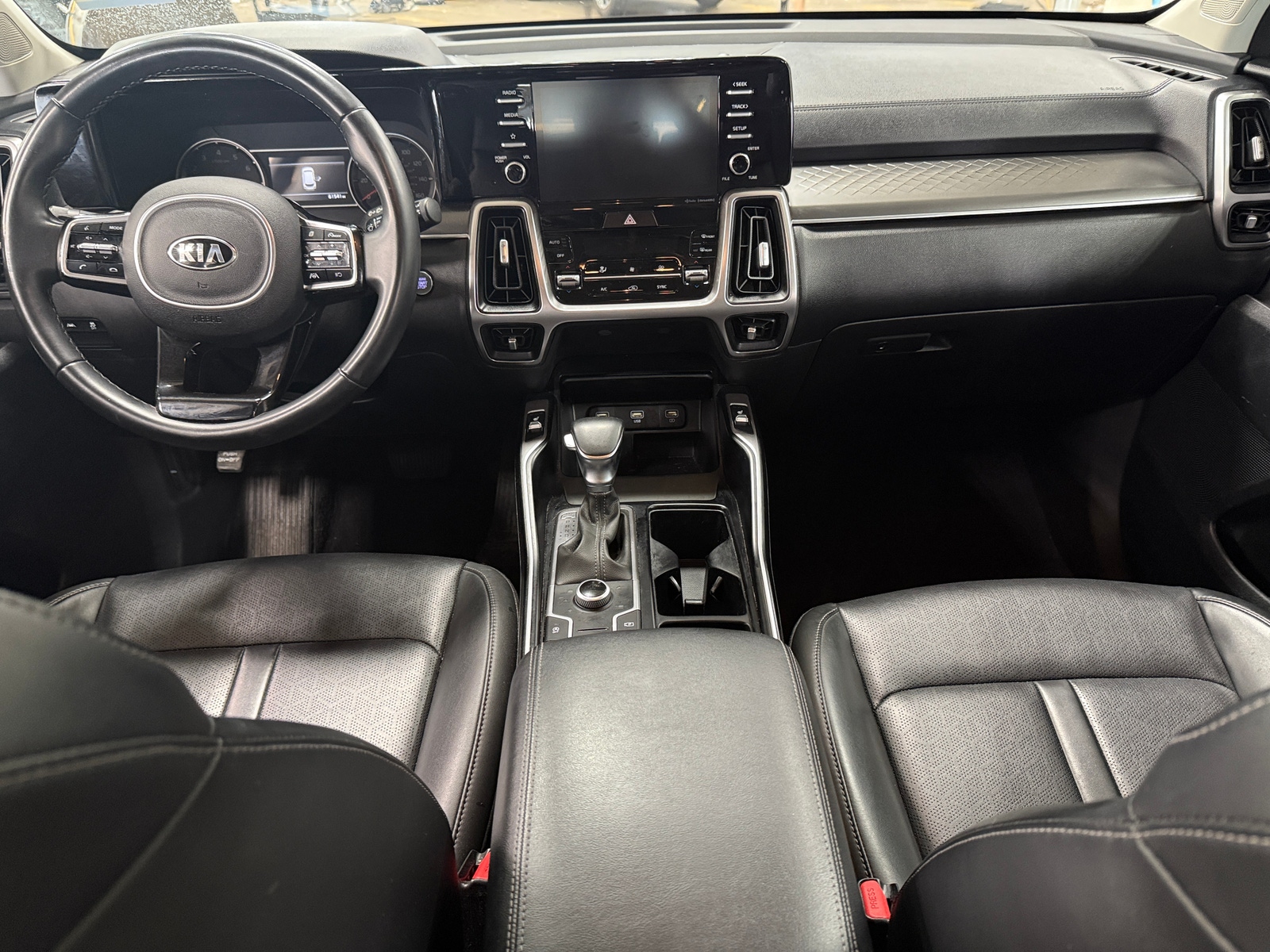 Thumbnail: 2021 Kia Sorento - 2