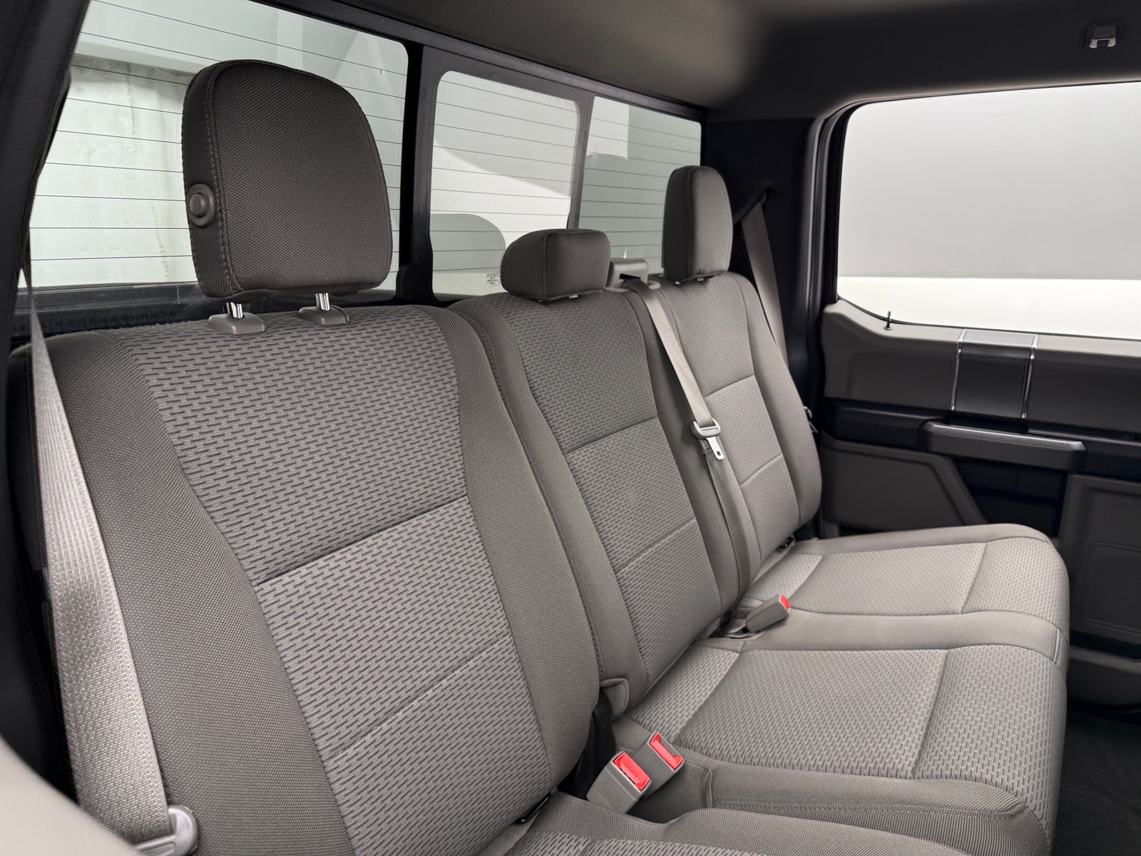 Thumbnail: 2019 Ford Econoline - 6