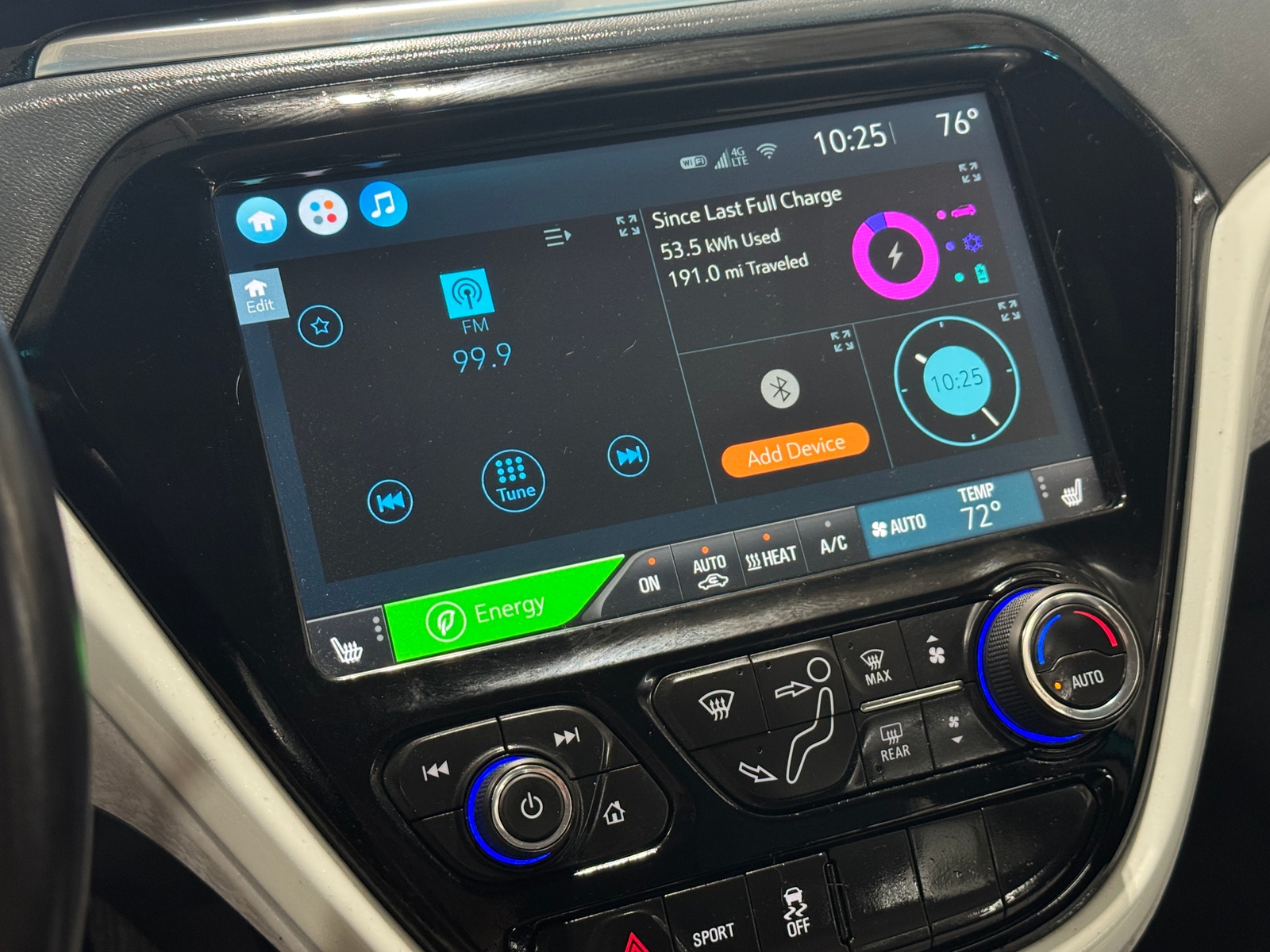 Thumbnail: 2021 Chevrolet Bolt EV - 4