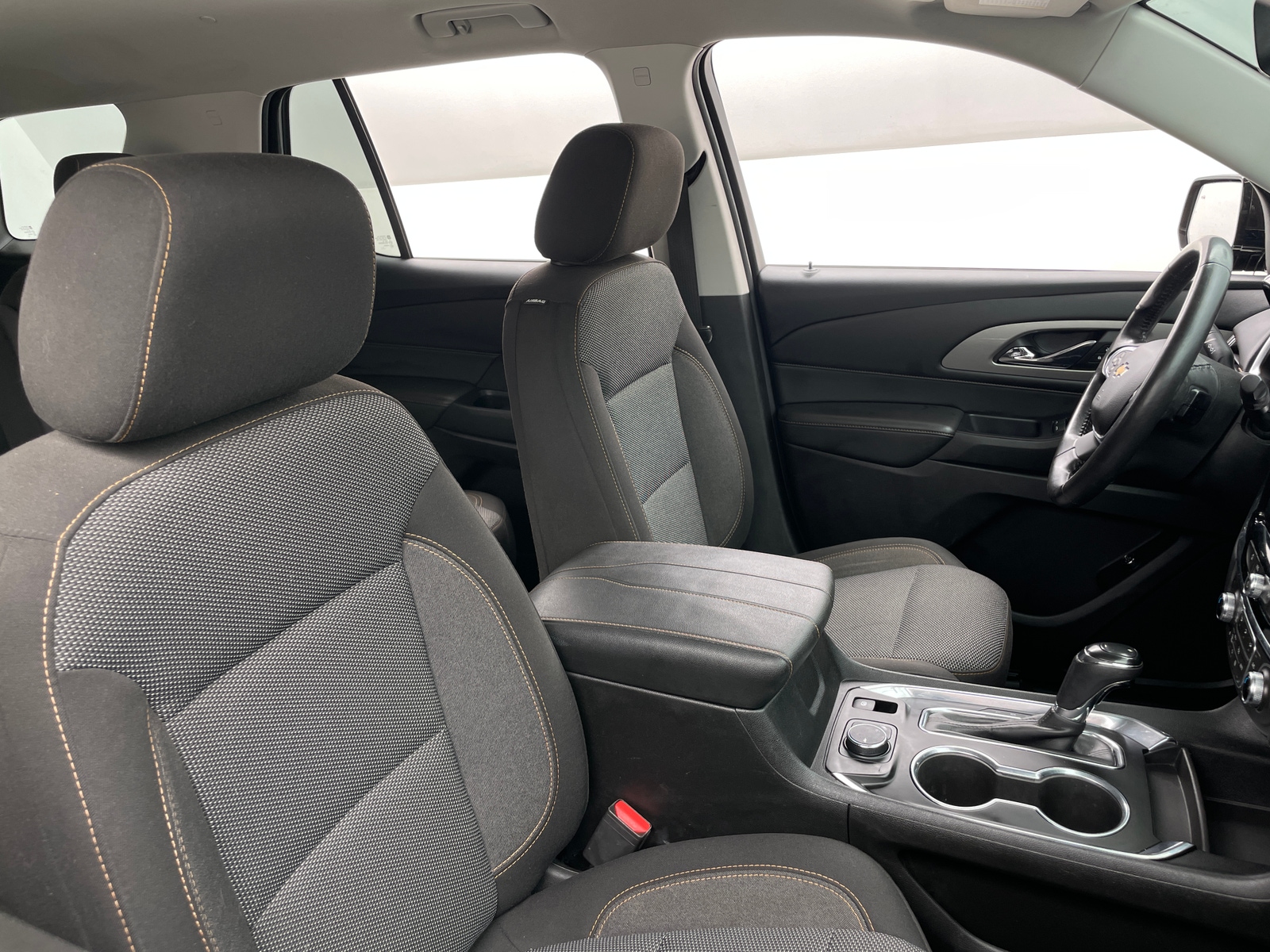 Thumbnail: 2018 Chevrolet Traverse - 2