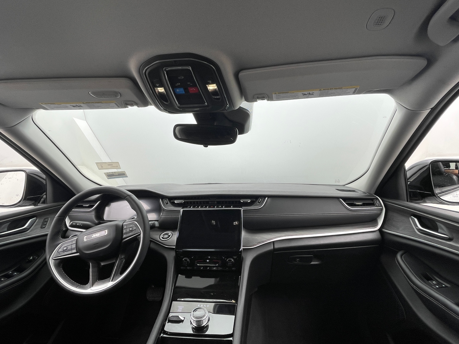Thumbnail: 2023 Jeep Grand Cherokee L - 2