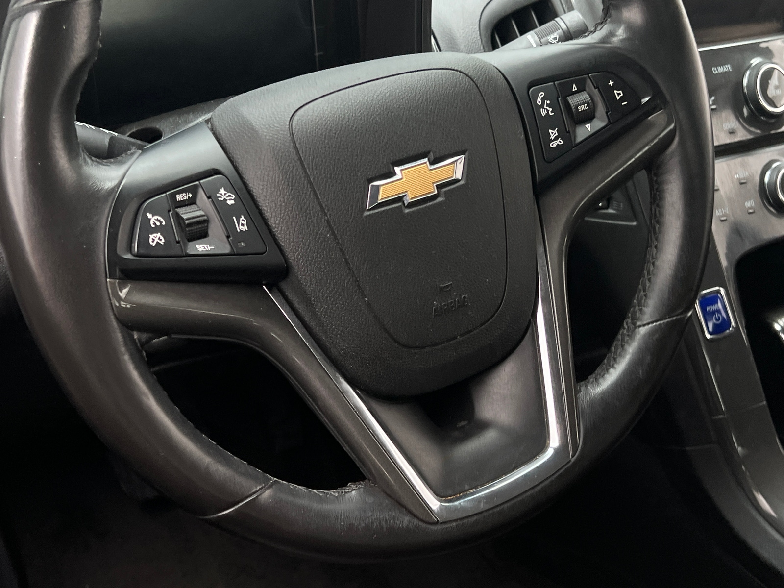 Thumbnail: 2015 Chevrolet Volt - 4
