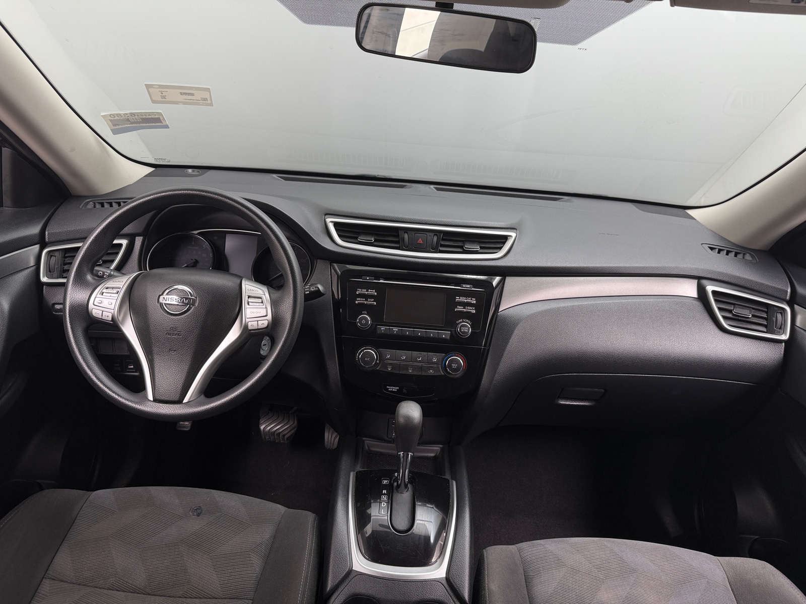 Thumbnail: 2016 Nissan Rogue - 3