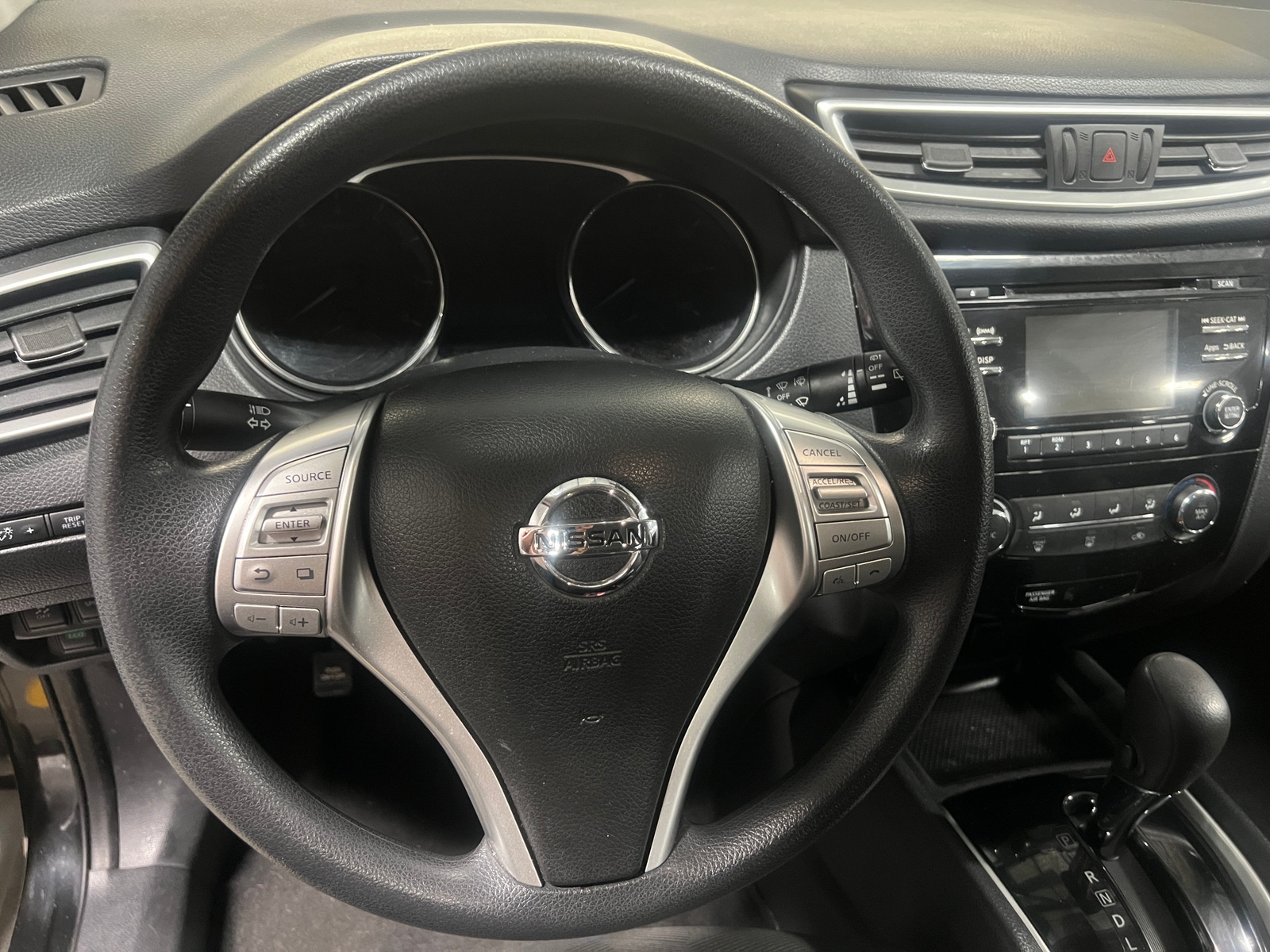 Thumbnail: 2016 Nissan Rogue - 5