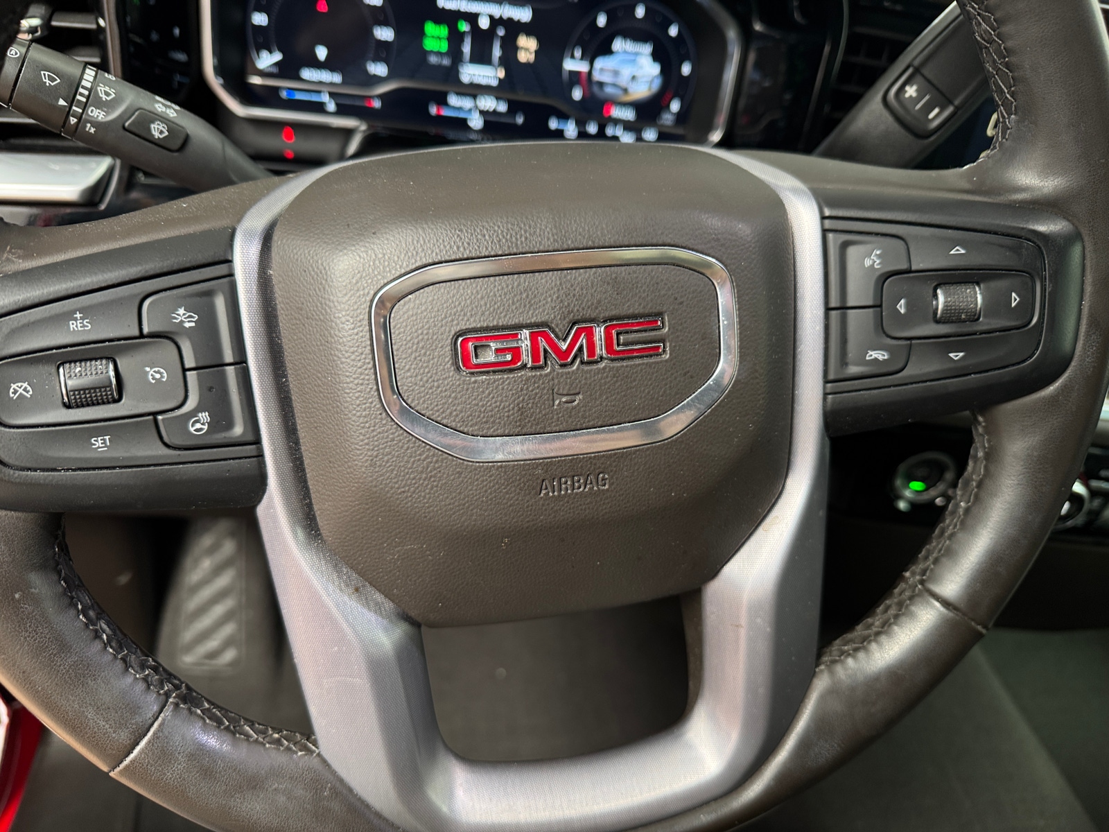 Thumbnail: 2023 GMC Sierra 1500 - 5