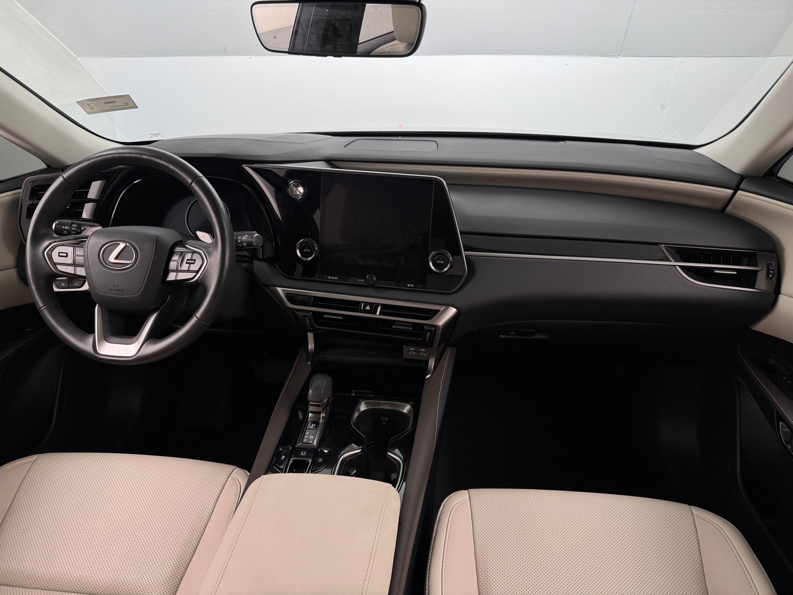 Thumbnail: 2024 Lexus RX - 3