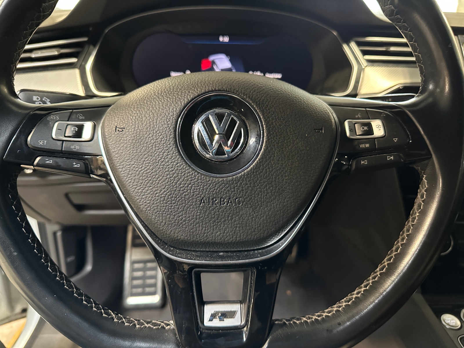Thumbnail: 2019 Volkswagen Arteon - 4