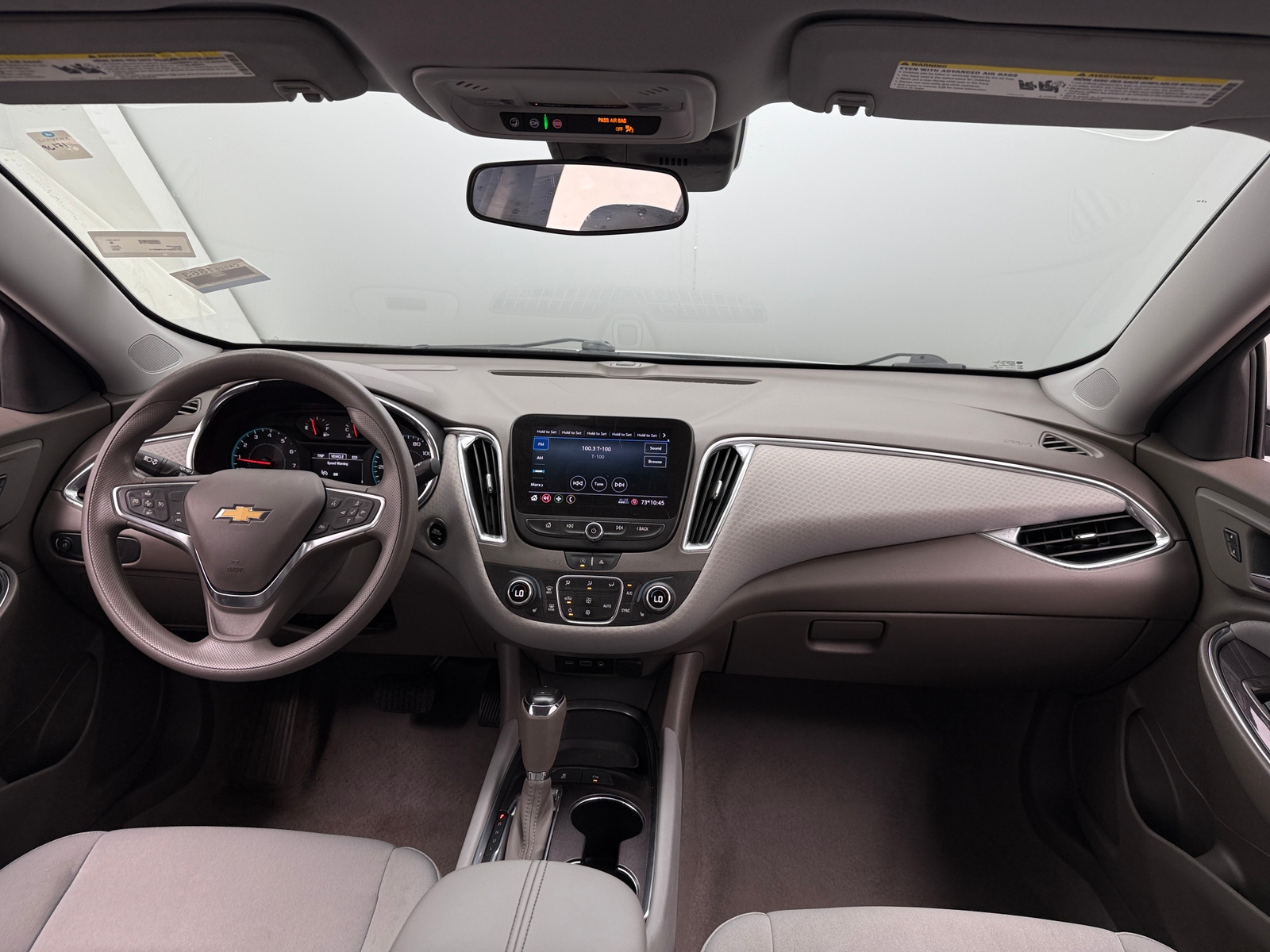 Thumbnail: 2020 Chevrolet Malibu - 3