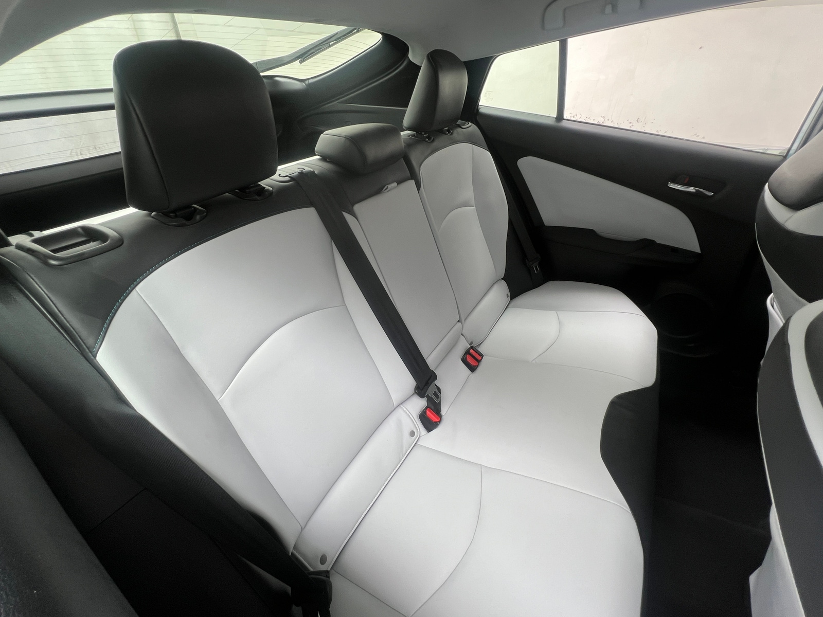 Thumbnail: 2021 Toyota Prius - 5